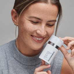 666151031630 Styled Photo 1