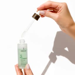 819984017689 Styled Photo 2