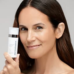 666151062320 Styled Photo 1