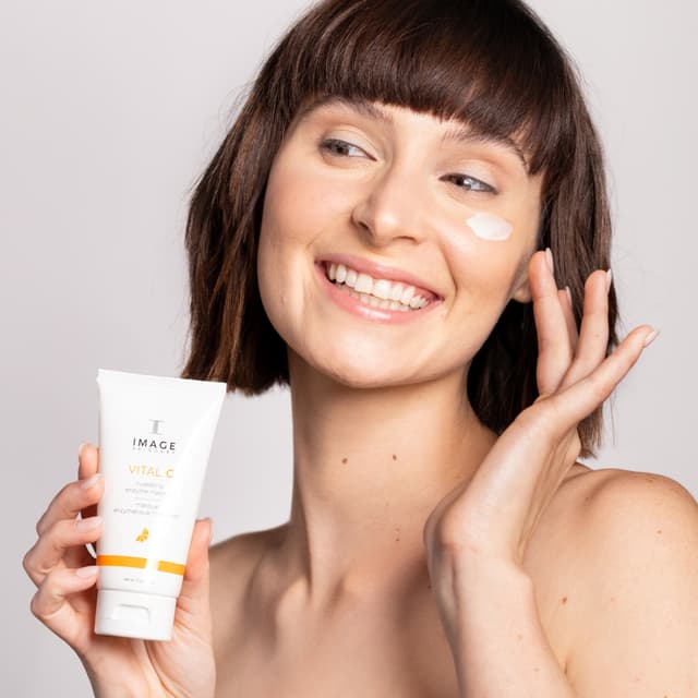 819984011151 Styled Photo 1