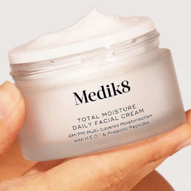 818625026622 Styled Photo 2