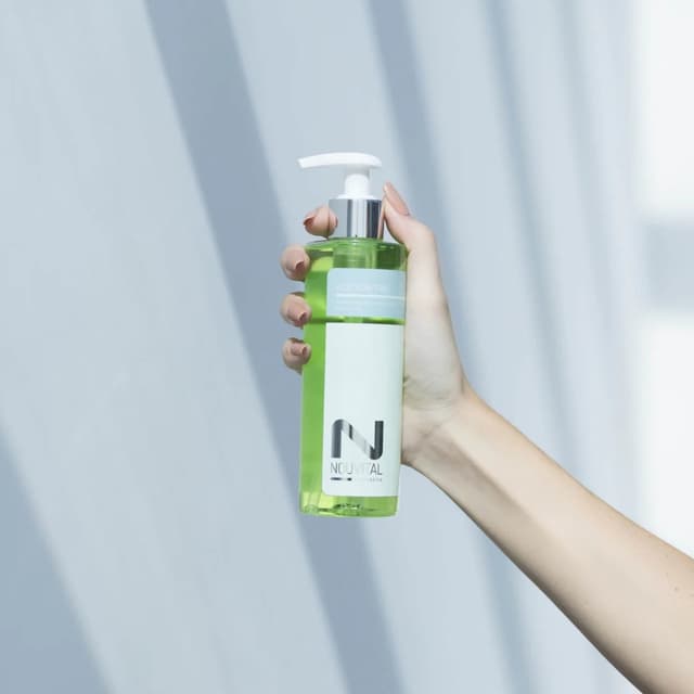 8951005056399 Styled Photo 1