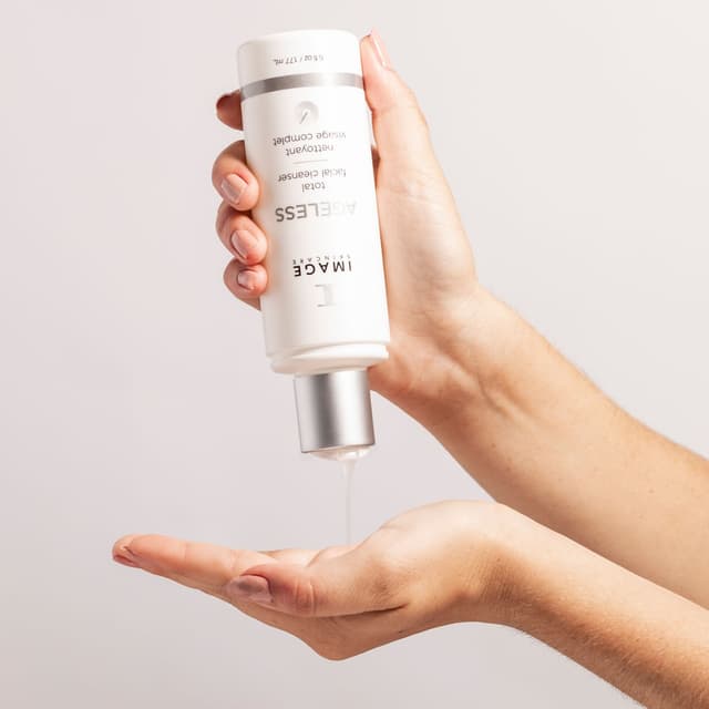 819984011236 Styled Photo 1