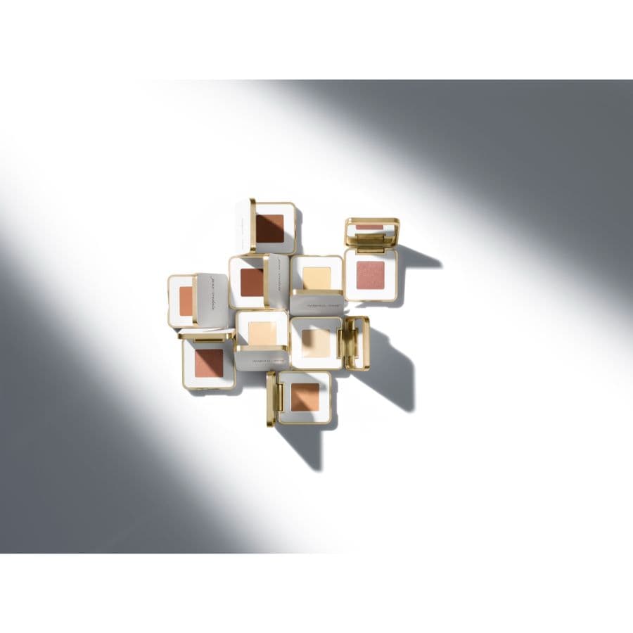 Ic Purepressed Eye Shadow Single3 2100x1573 F997209b Acf3 4fc8 9ef5 676d9386218a 1