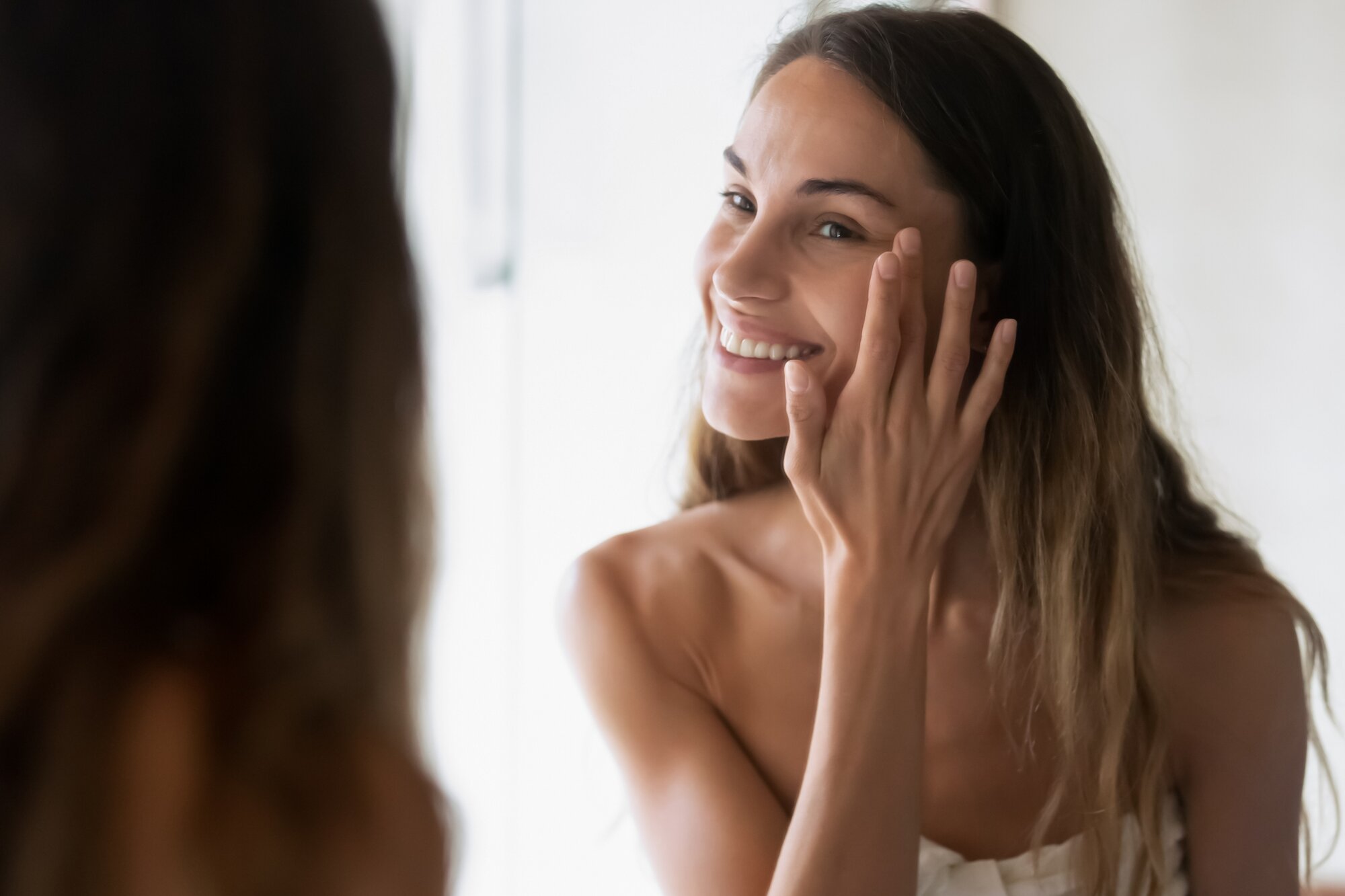 Van zomer naar herfst: moet je je skincare routine aanpassen? 