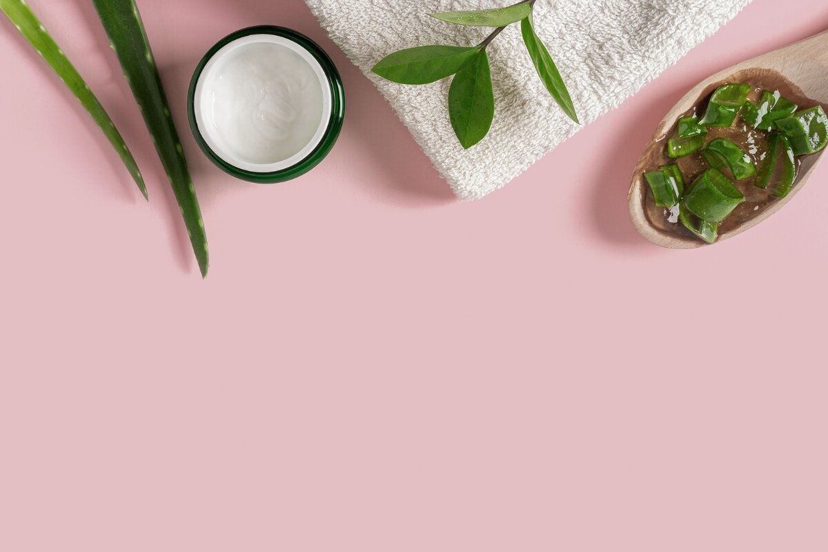 Drie kalmerende ingrediënten die je huidbarrière ondersteunen